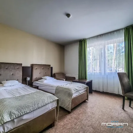 Moran & 4* Powidz (Slupca)